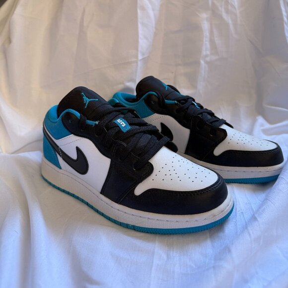 Nike Air Jordan 1 Low CT1564-004 Size 6Y | Black/Blue/White | Worn Once – Prist - Picture 1 of 5